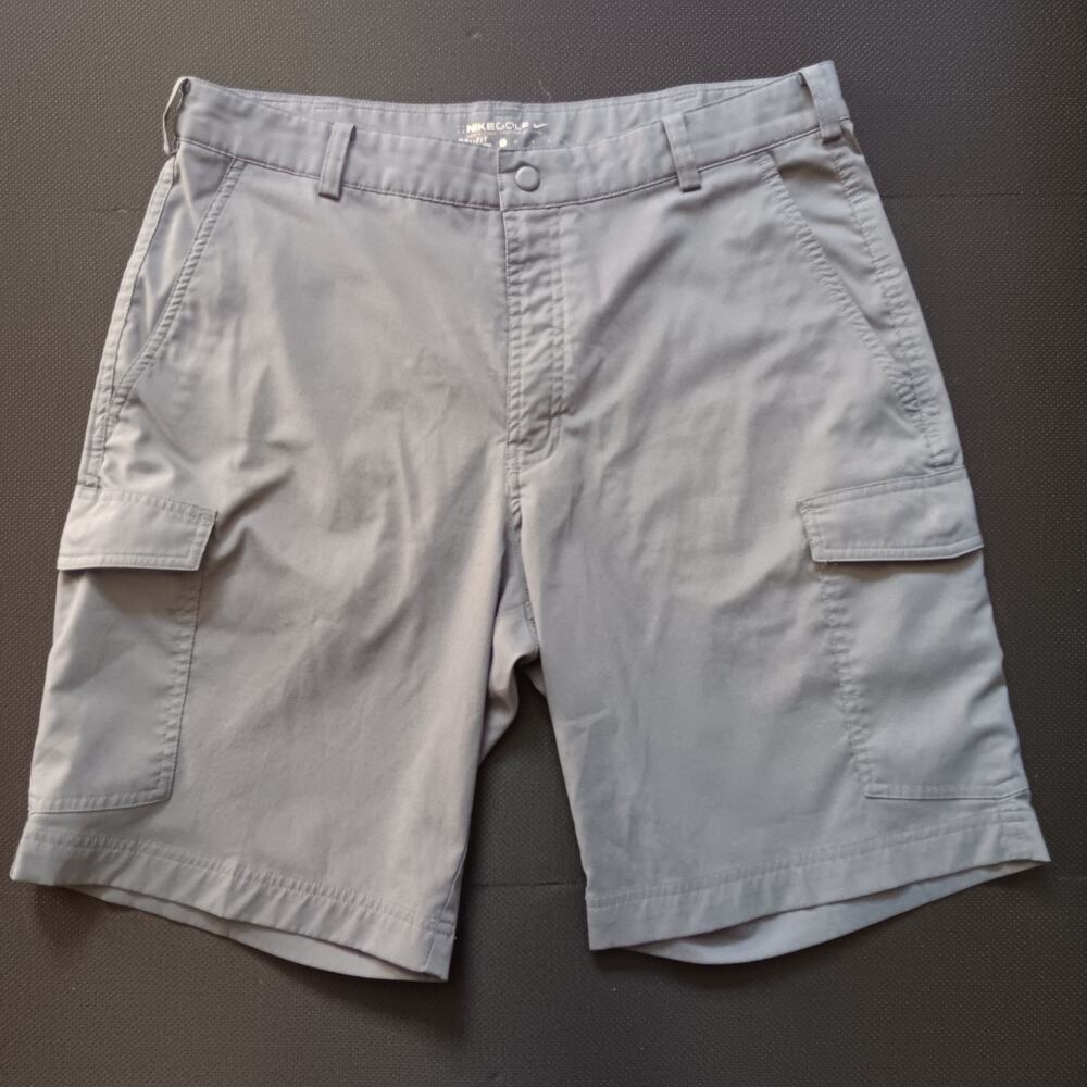 Nike Golf Cargo Shorts Mens 32 Gray Dri-Fit Standard Fit Performance Flat Tech
